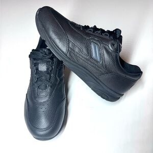 SAS Womens Tour Black Patent Leather Tripad Comfort Sneakers Sz 10